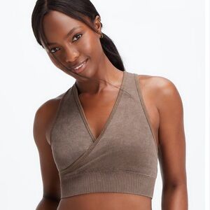 Fabletics Shelby Seamless Rib Bra color: Frontier